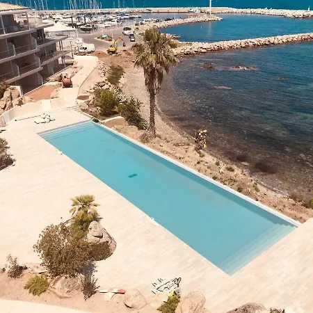 Appartement Corsicacasa De Luxe Sur La Mer Port De Solenzara